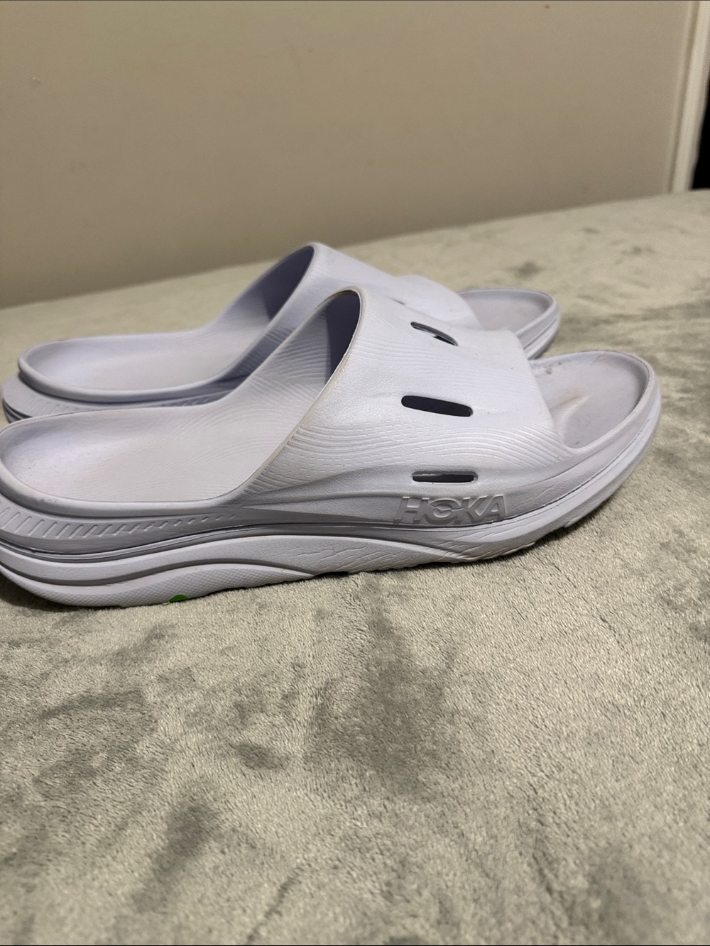 Hoka White Cushioned Slide Sandals